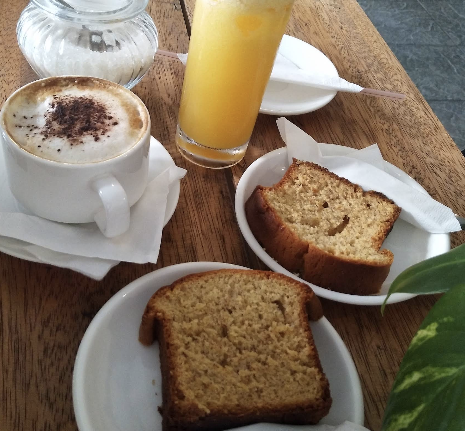 Cappuccino & Banana Bread